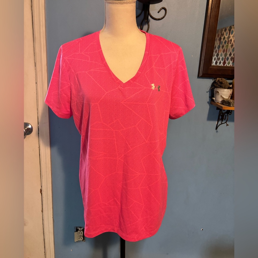Under Armour, Neon Pink, V-Neck, Tee